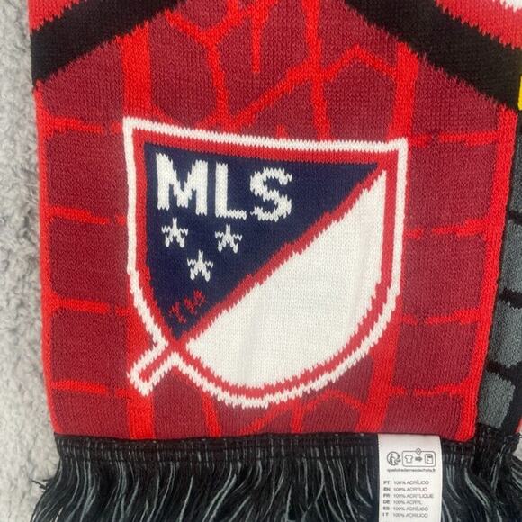 Continental MLS Soccer New York Red Bulls 48" Inch Red Black 100% Acrylic Scarf - Picture 11 of 13